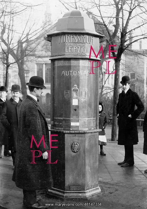 : Address book vending machine, 1908 : Address book vending machine, 1908