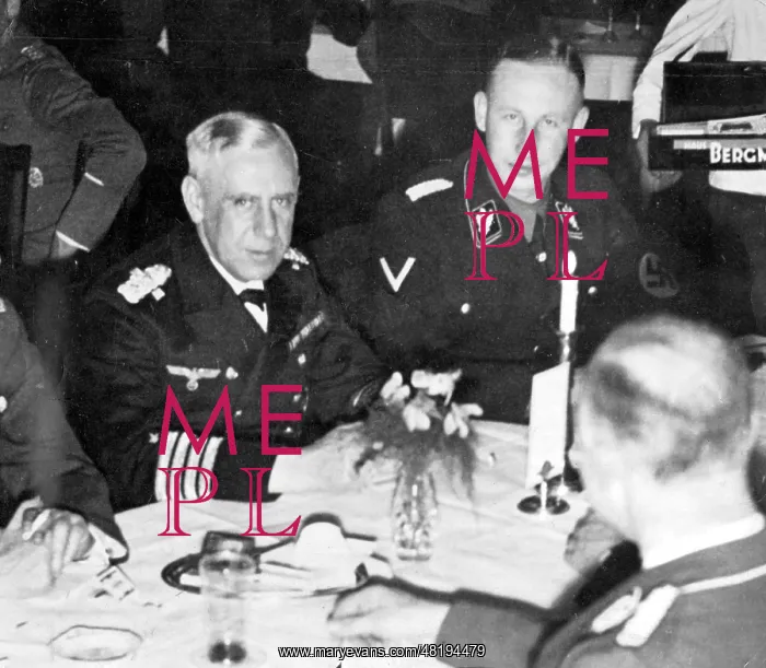 : Admiral Canaris and SD head Heydrich : Admiral Canaris and SD head Heydrich