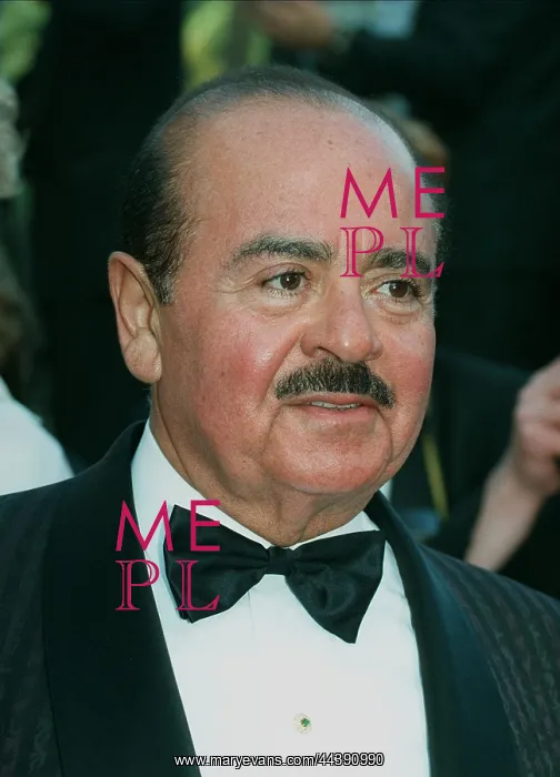  : Adnan Khashoggi