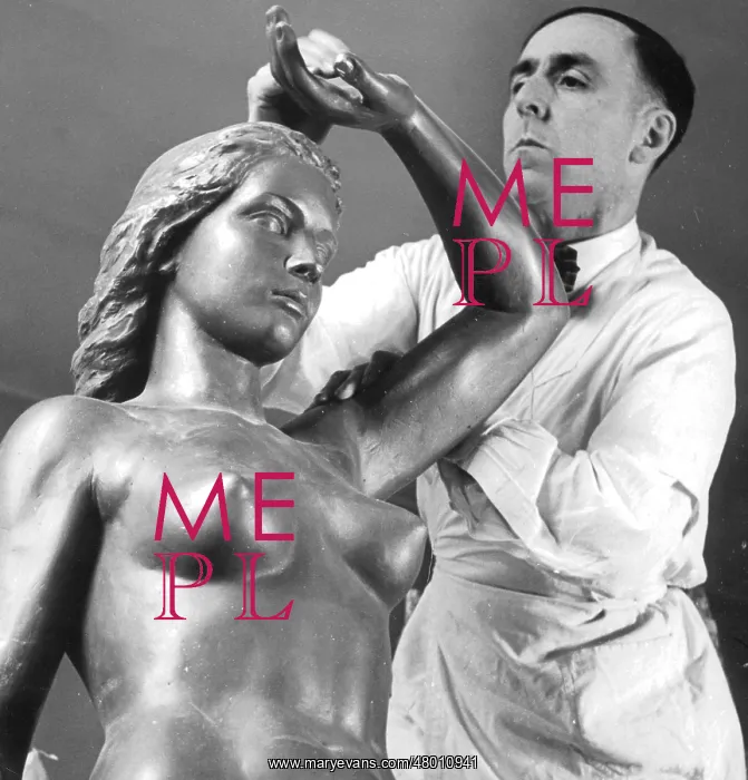: Adolf Abel working on the statue Der Morgen : Adolf Abel working on the statue Der Morgen