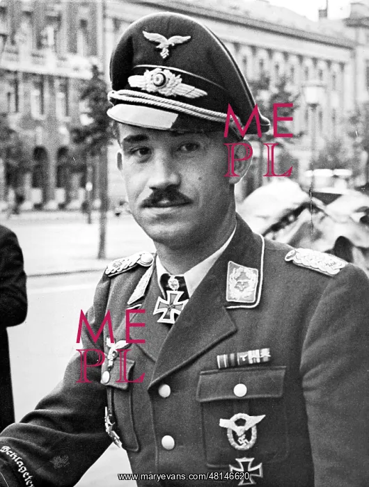 : Adolf Galland, 1940 : Adolf Galland, 1940