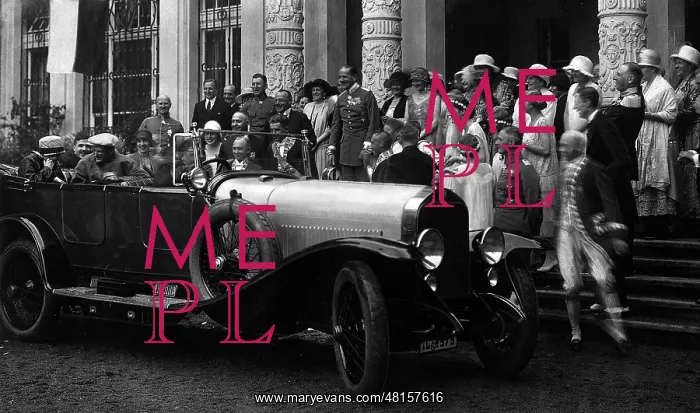 : Adolf Graf von Arnim-Muskau : Adolf Graf von Arnim-Muskau