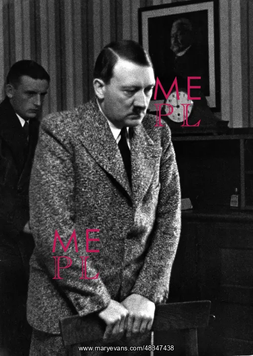 : Adolf Hitler, 1935 : Adolf Hitler, 1935