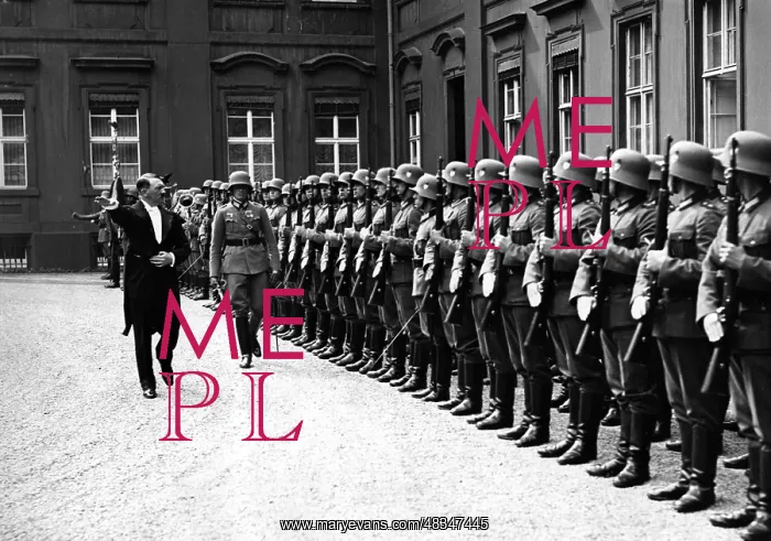 : Adolf Hitler, 1935 : Adolf Hitler, 1935