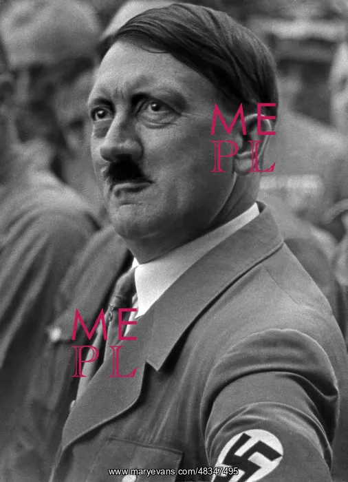 : Adolf Hitler, 1937 : Adolf Hitler, 1937