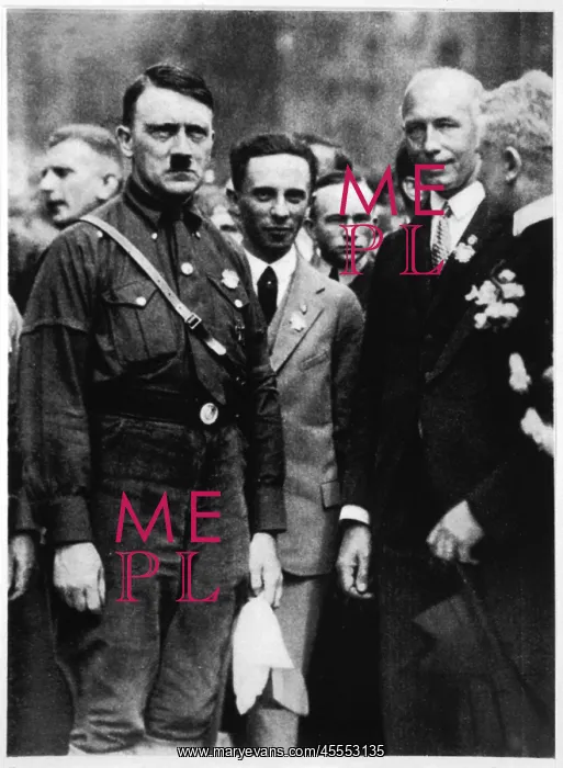 : Adolf Hitler : Adolf Hitler