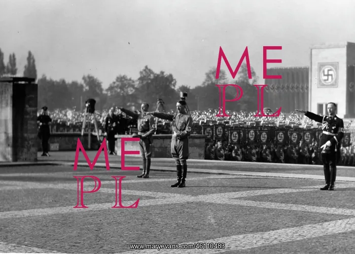 : Adolf Hitler : Adolf Hitler