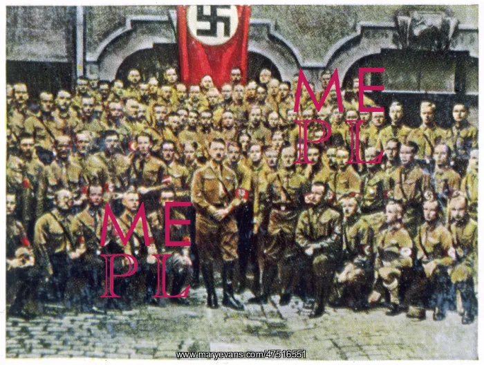 : Adolf Hitler : Adolf Hitler