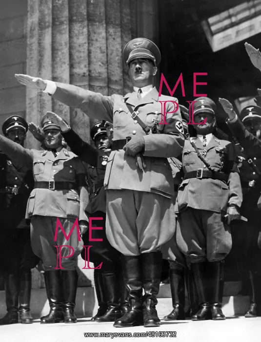 : Adolf Hitler : Adolf Hitler