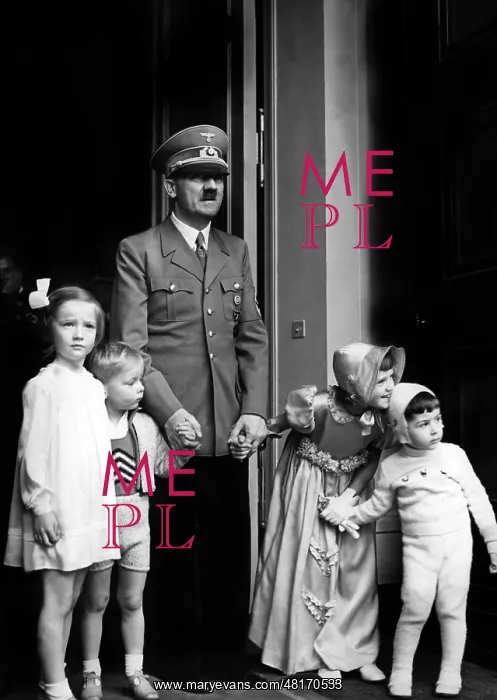 : Adolf Hitler : Adolf Hitler