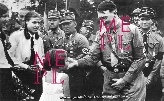 : Adolf Hitler : Adolf Hitler