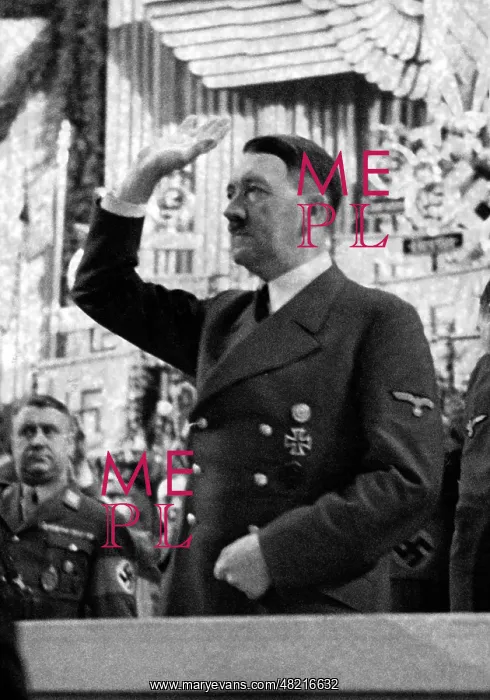 : Adolf Hitler : Adolf Hitler
