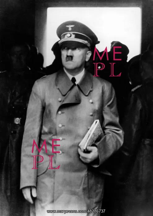 : Adolf Hitler : Adolf Hitler