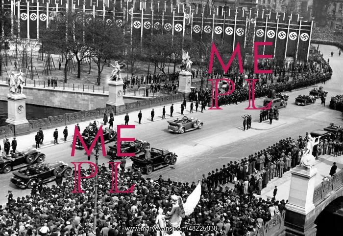 : Adolf Hitler : Adolf Hitler
