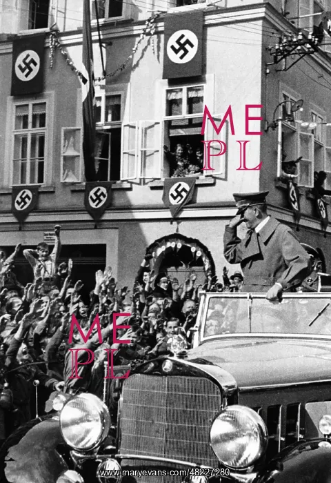 : Adolf Hitler : Adolf Hitler