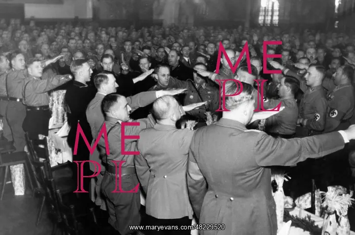 : Adolf Hitler : Adolf Hitler