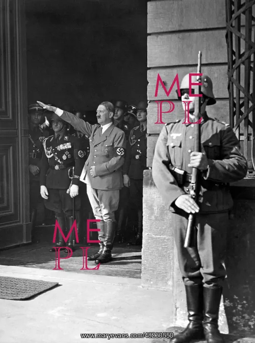: Adolf Hitler : Adolf Hitler