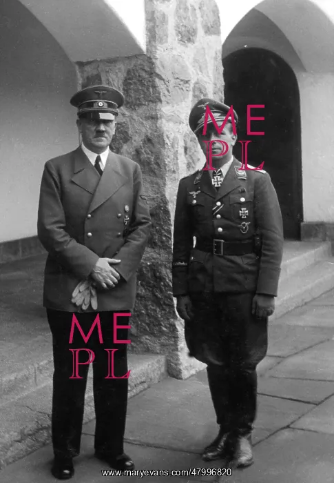 : Adolf Hitler with air force Captain Wick, WW2 : Adolf Hitler with air force Captain Wick, WW2