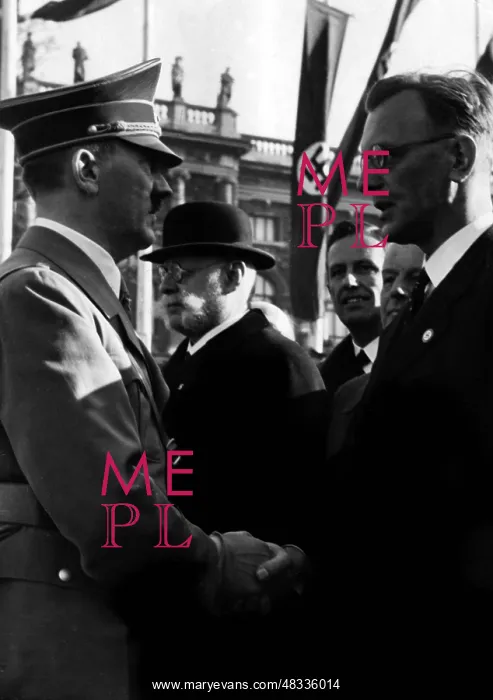 : Adolf Hitler during the annexation of Austria : Adolf Hitler during the annexation of Austria