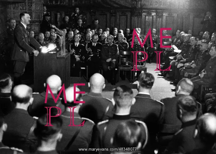: Adolf Hitler at the Artus Court in Danzig, 1938 : Adolf Hitler at the Artus Court in Danzig, 1938