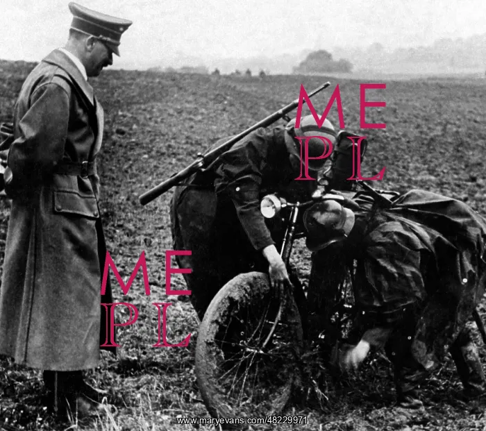 : Adolf Hitler attends a troop exercise 1938 : Adolf Hitler attends a troop exercise 1938