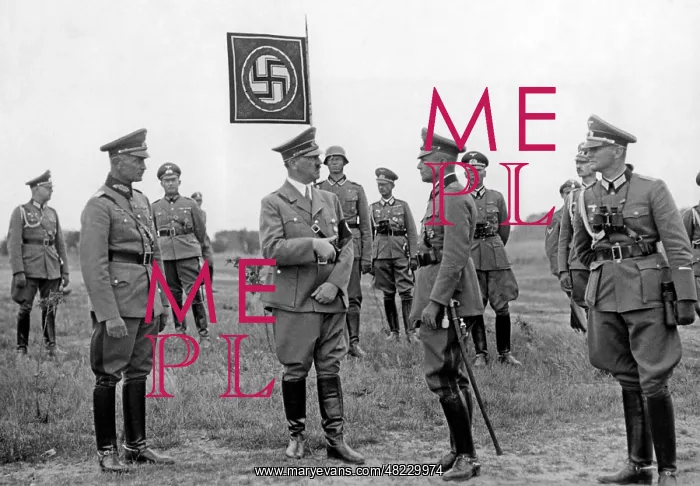 : Adolf Hitler attends a troop exercise at Borne 1938 : Adolf Hitler attends a troop exercise at Borne 1938