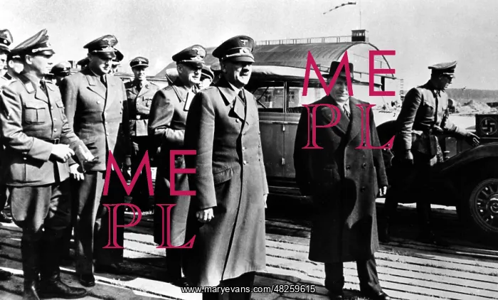: Adolf Hitler and Benito Mussolini, 1943 : Adolf Hitler and Benito Mussolini, 1943