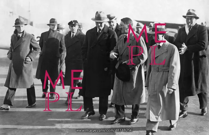 : Adolf Hitler in Berlin, 1925-1933 : Adolf Hitler in Berlin, 1925-1933