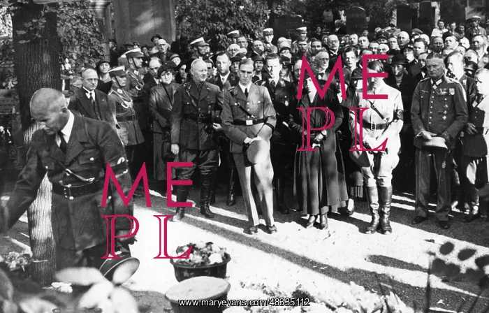 : Adolf Hitler in Berlin, 1934 : Adolf Hitler in Berlin, 1934