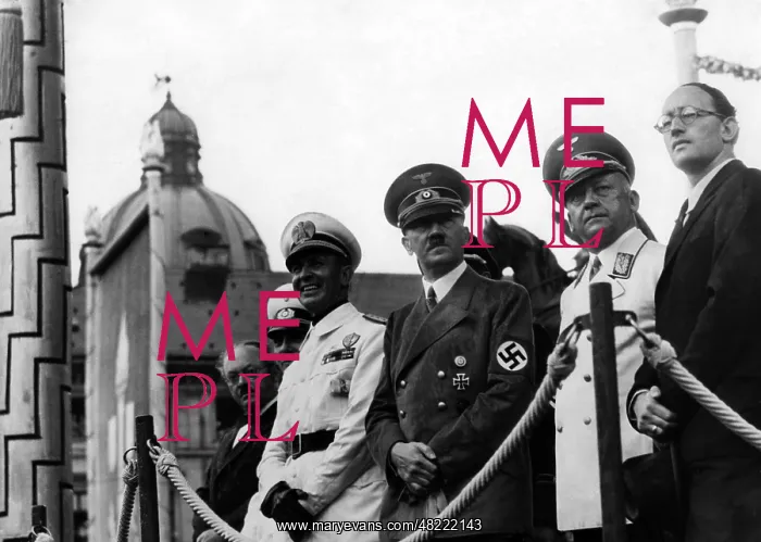 : Adolf Hitler on the Day of German Art, 1939 : Adolf Hitler on the Day of German Art, 1939