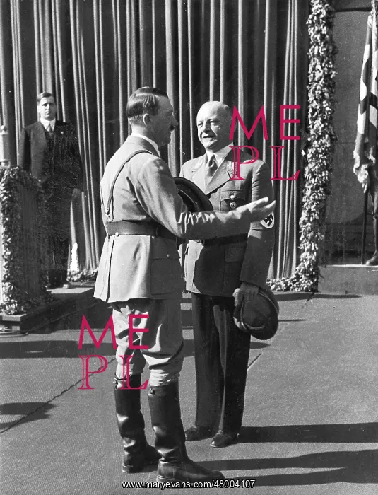 : Adolf Hitler with Gauleiter of Munich, Adolf Wagner : Adolf Hitler with Gauleiter of Munich, Adolf Wagner