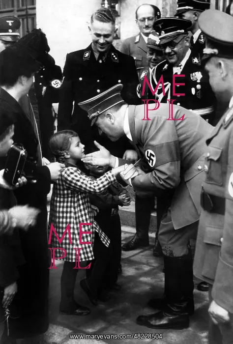 : Adolf Hitler at the Gautag in Weimar 1938 : Adolf Hitler at the Gautag in Weimar 1938