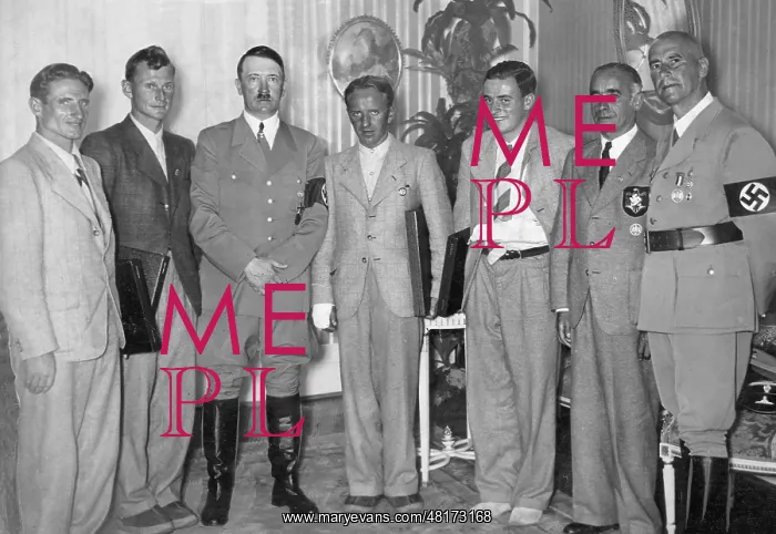 : Adolf Hitler with German mountain climbers, 1938 : Adolf Hitler with German mountain climbers, 1938