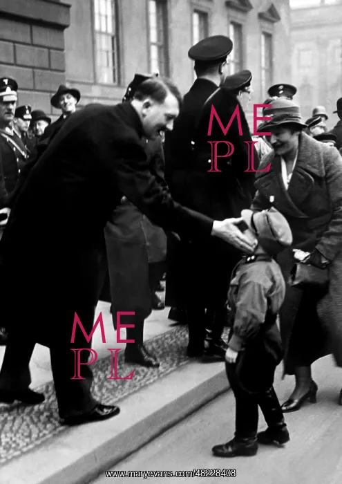 : Adolf Hitler greets an HJ boy 1934 : Adolf Hitler greets an HJ boy 1934