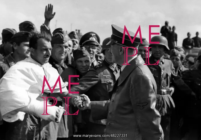 : Adolf Hitler greets an injured soldier 1941 : Adolf Hitler greets an injured soldier 1941