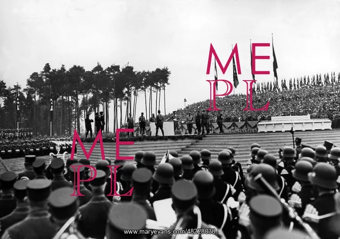 : Adolf Hitler at the groundbreaking ceremony of the Deuts : Adolf Hitler at the groundbreaking ceremony of the Deuts