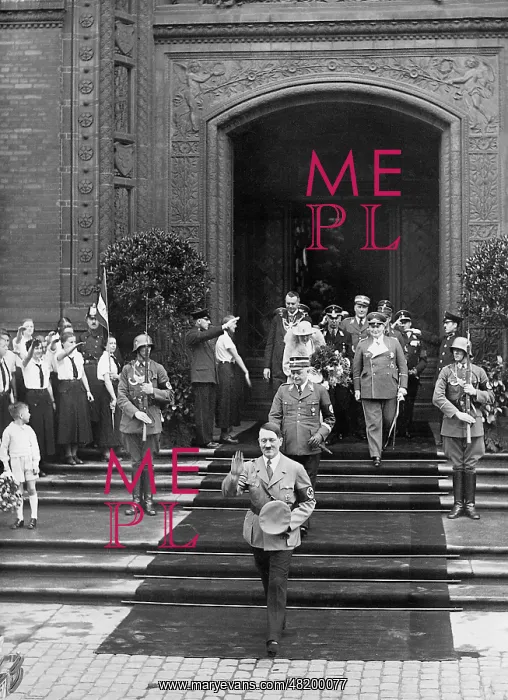 : Adolf Hitler, Hanns Kerrl, Emmy Goring, Hermann Goring, Hein : Adolf Hitler, Hanns Kerrl, Emmy Goring, Hermann Goring, Hein