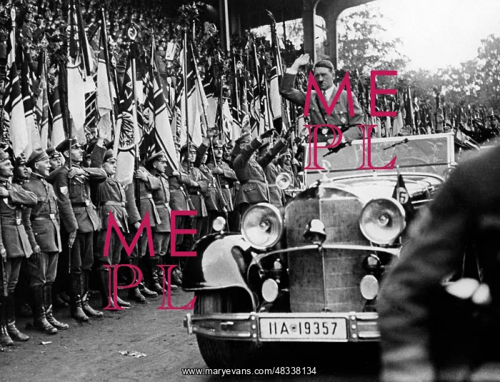 : Adolf Hitler in Hanover, 1933 : Adolf Hitler in Hanover, 1933