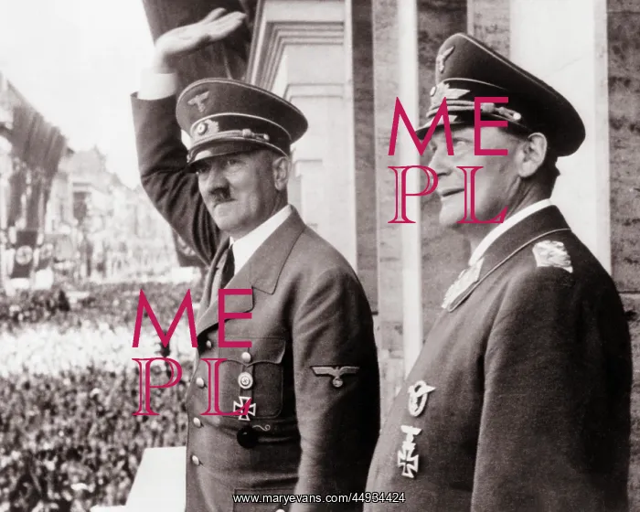 : Adolf Hitler and Hermann Goering on Balcony Waving to Crowd : Adolf Hitler and Hermann Goering on Balcony Waving to Crowd