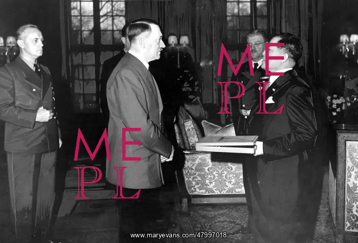 : Adolf Hitler with Hiroshi Oshima, Berlin, WW2 : Adolf Hitler with Hiroshi Oshima, Berlin, WW2