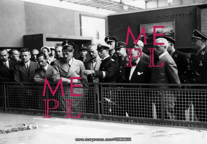 : Adolf Hitler at the IFA, 1934 : Adolf Hitler at the IFA, 1934