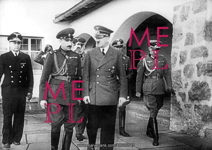 : Adolf Hitler with King Boris of Bulgaria : Adolf Hitler with King Boris of Bulgaria