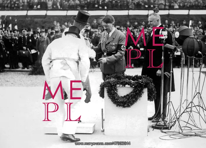 : Adolf Hitler laying foundation stone, Wagner Monument : Adolf Hitler laying foundation stone, Wagner Monument