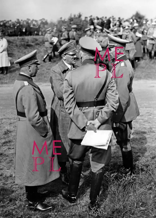: Adolf Hitler at the maneuver grounds in Celle 1935 : Adolf Hitler at the maneuver grounds in Celle 1935
