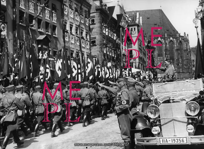 : Adolf Hitler at the march of the standard-bearers : Adolf Hitler at the march of the standard-bearers