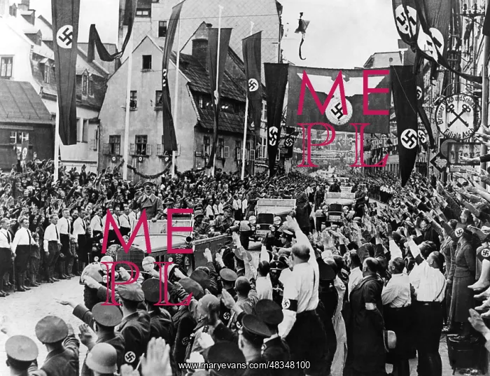 : Adolf Hitler marching in to Carlsbad, 1938 : Adolf Hitler marching in to Carlsbad, 1938