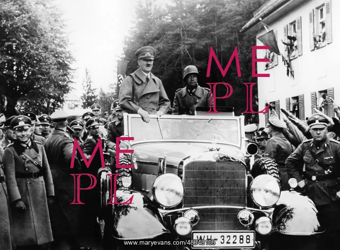 : Adolf Hitler marching in to Carlsbad, 1938 : Adolf Hitler marching in to Carlsbad, 1938