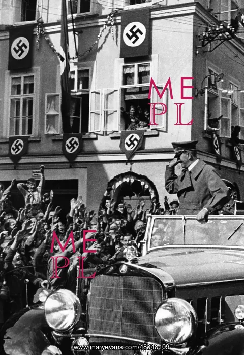 : Adolf Hitler marching in to Carlsbad, 1938 : Adolf Hitler marching in to Carlsbad, 1938