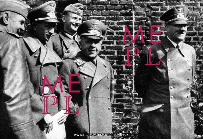 : Adolf Hitler with Max Amann and Ernst Schmied, 1940 : Adolf Hitler with Max Amann and Ernst Schmied, 1940
