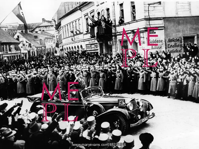 : Adolf Hitler in Memel, 1939 : Adolf Hitler in Memel, 1939